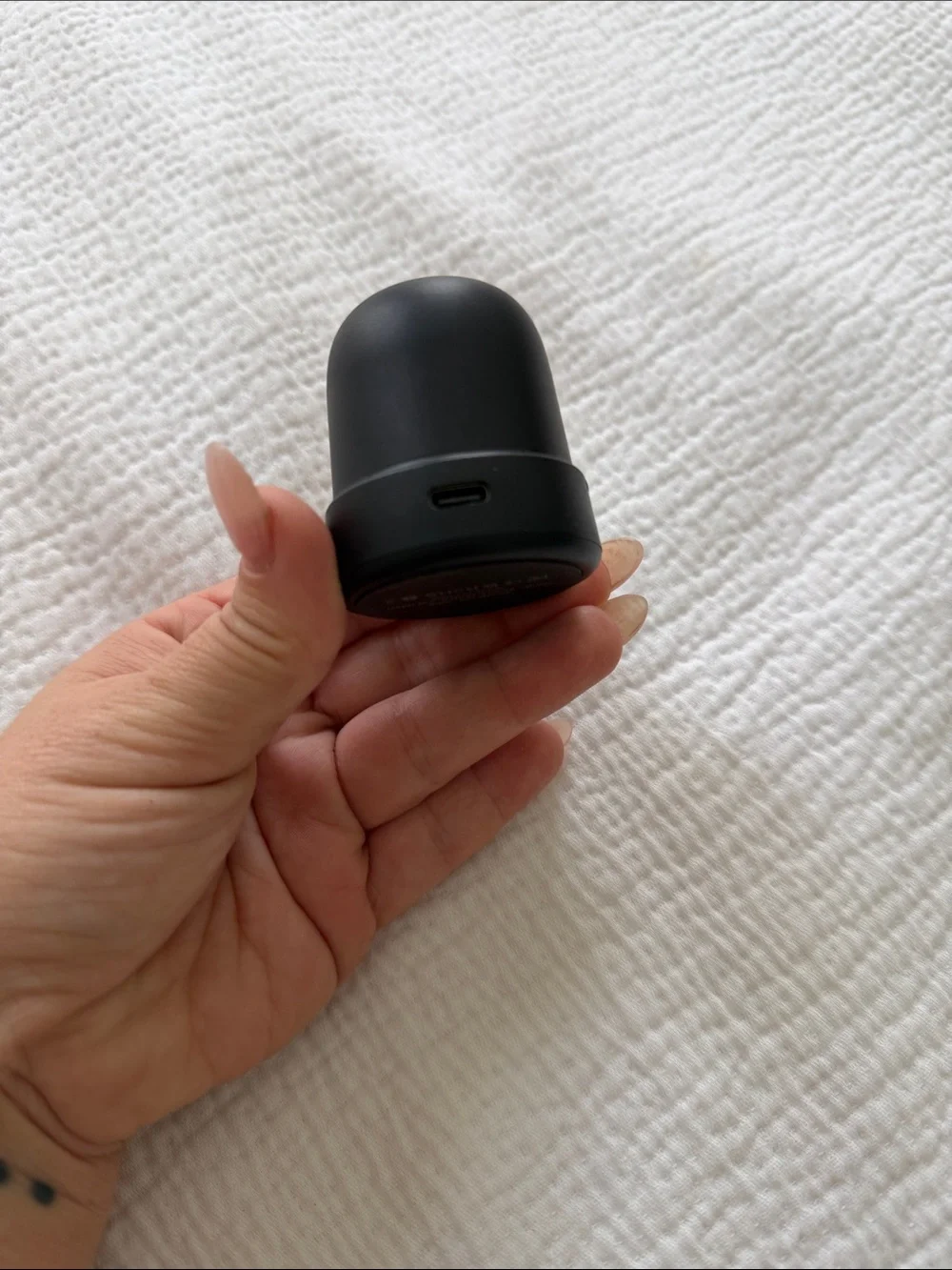 Black Fitbit Sense Charging Dock - Compact Power Stand